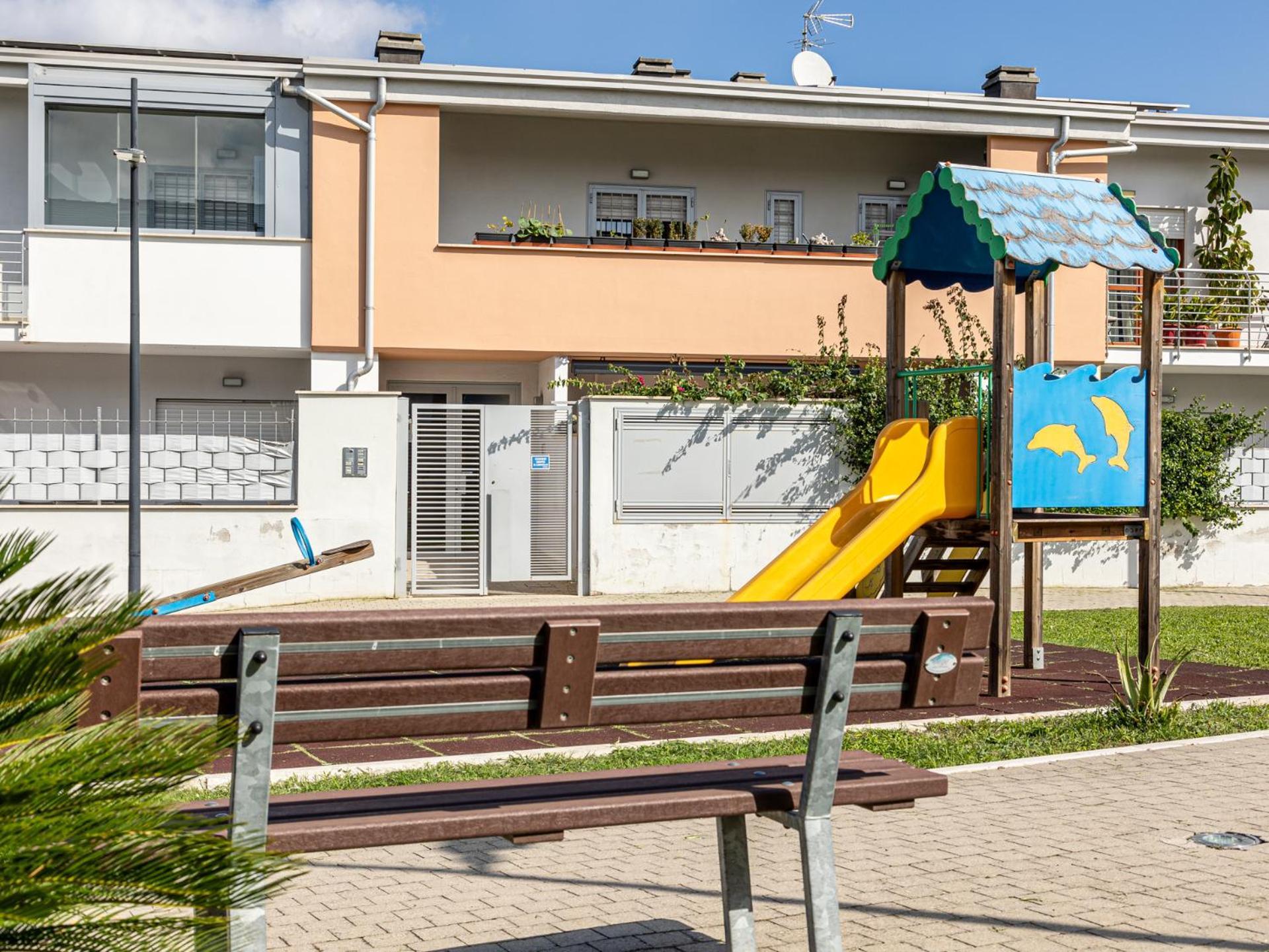 Mrb Real Estate - Maison Ludovica - Monolocale Moderno Con Giardino Frattocchie Екстериор снимка